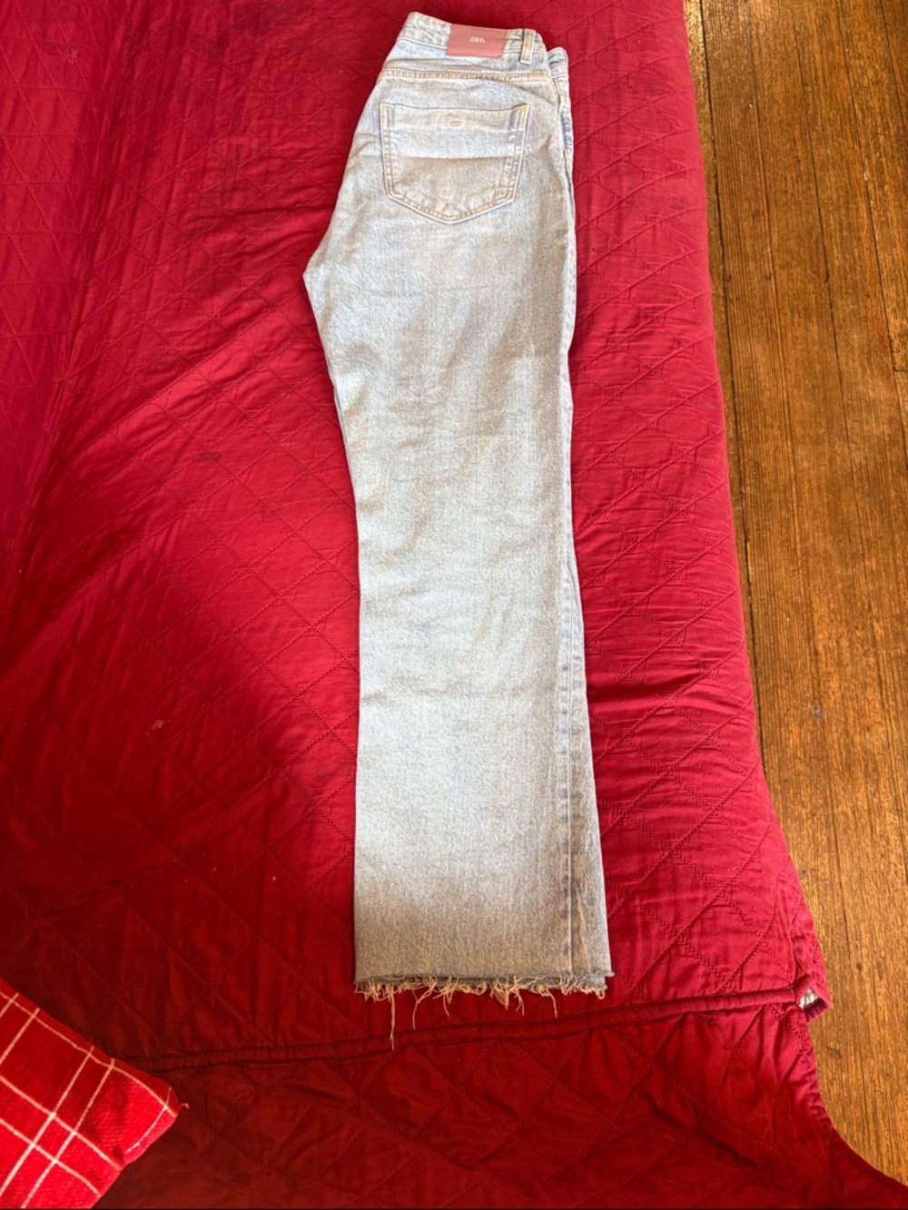 Zara Light Blue Straight-Leg Women’s Jeans